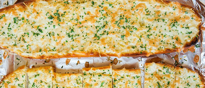 Garlic Bread Slices With Cheese 