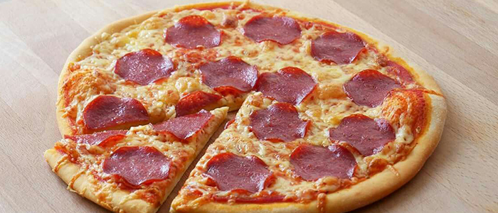 Salami Pizza  10'' 